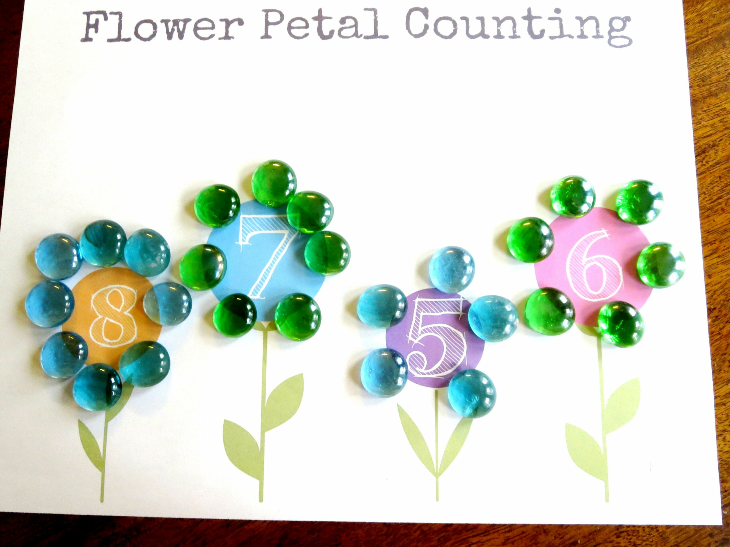 Plant Theme: Preschool Math Flower Petal Counting (Free Printable!)